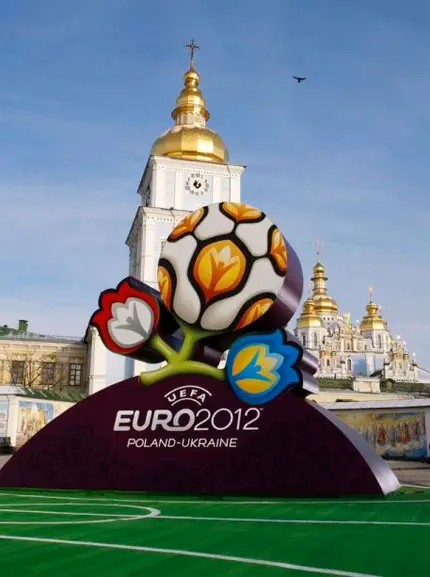 Лого дизайн на УЕФА Евро 2012